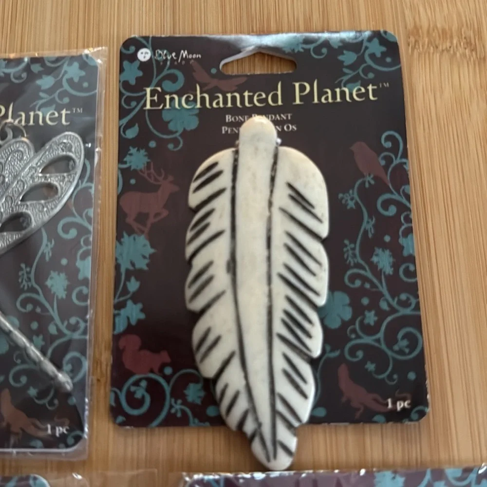 NWT Blue Moon Enchanted Planet Metal and Bone Pendants Set Jewelry Crafting